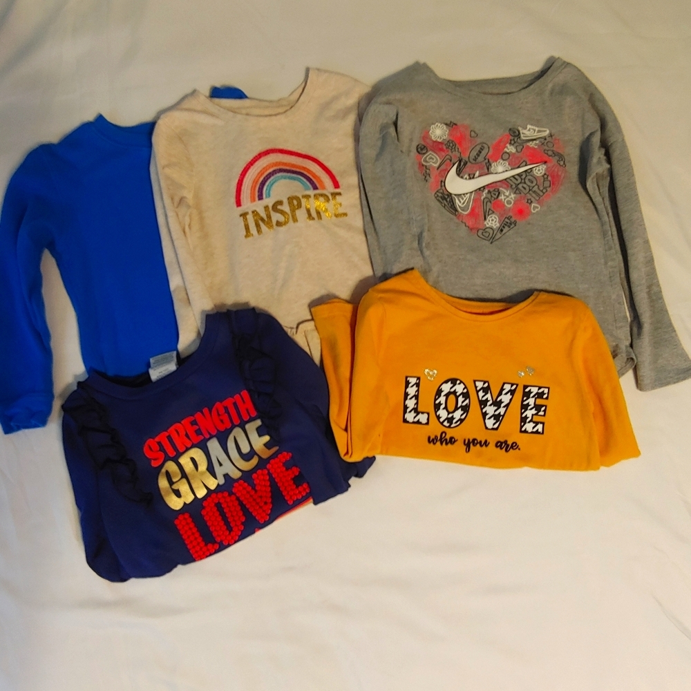 *Spring Sale*  Lot of 5 Girls Shirts 5T